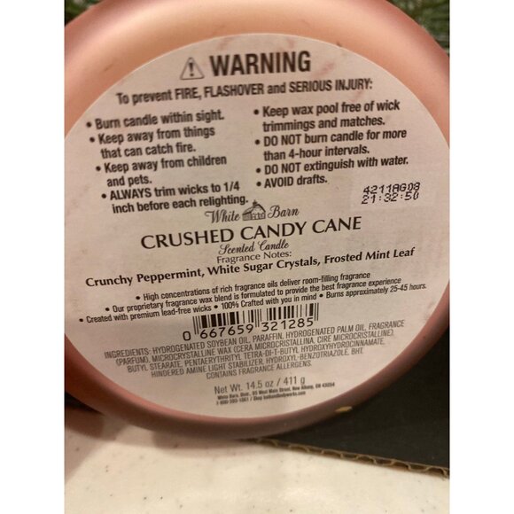 Bath & Body Works “Crushed Candy Cane” New Christmas Holiday 3 Wick Candle - Picture 5 of 6